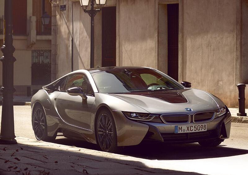 Stop alla produzione della BMW i8