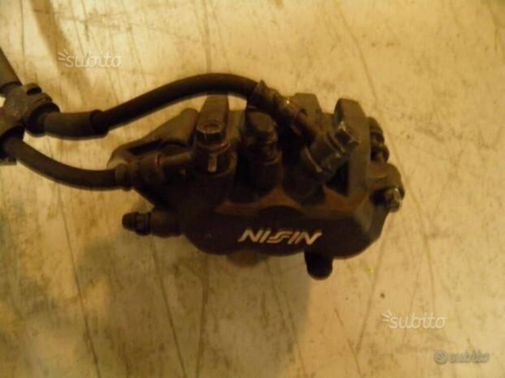 PINZA FRENO ANTERIORE USATA PER HONDA SW T 400. DI