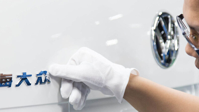 Coronavirus: a Wuhan riparte l&rsquo;industria 