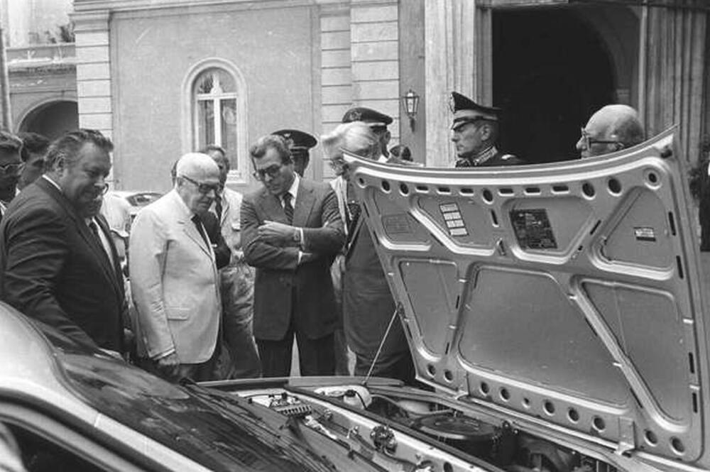 Il presidente Pertini alla prima della 33