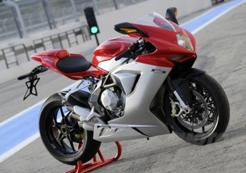 Siglato l&#039;accordo tra il Gruppo MV Agusta e AXA Assistance