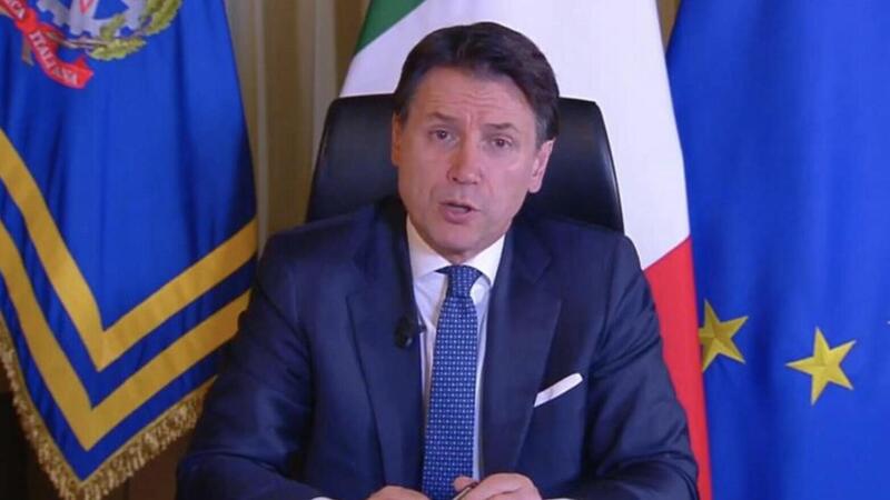 Coronavirus, nuova stretta del Governo: "Blocco di tutte le attivit&agrave;, tranne i servizi primari"