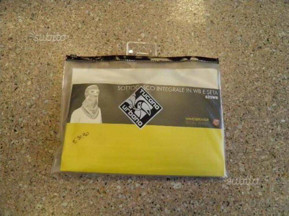 SOTTOCASCO INTEGRALE TUCANO IN WB E SETA. Tucano Urbano