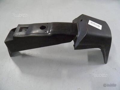 PARAFANGO POSTERIORE PER APRILIA. CODICE AP8230288