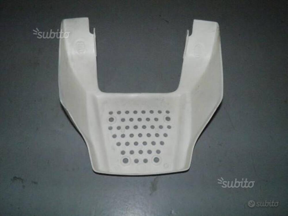 CODINO POST. PORTAPACCHI APRILIA. COD. AP8230304 (4)