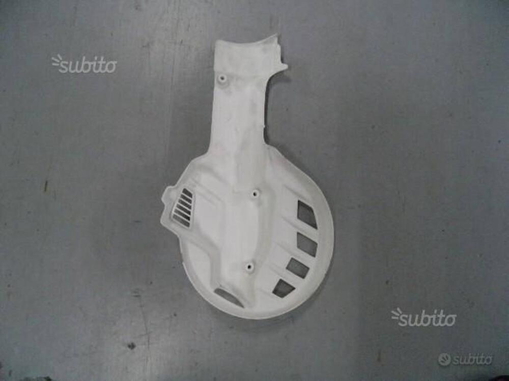 PROTEZIONE GAMBA E DISCO APRILIA TUAREG. AP8130412 (2)