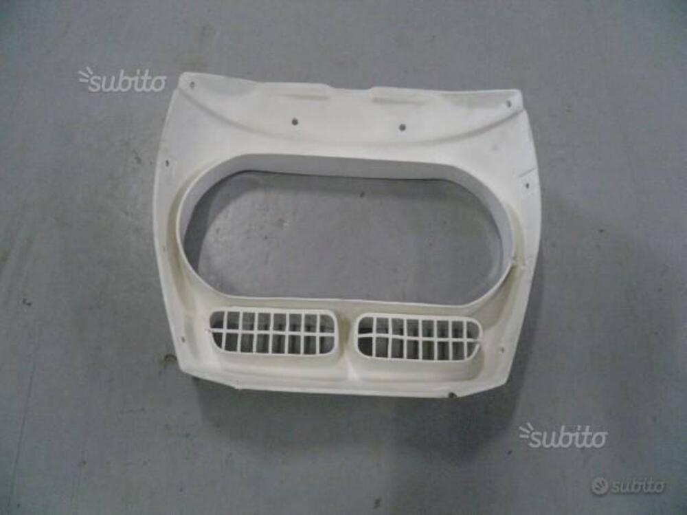 CENTRALE CARENA APRILIA TUAREG. CODICE AP8230223 (2)