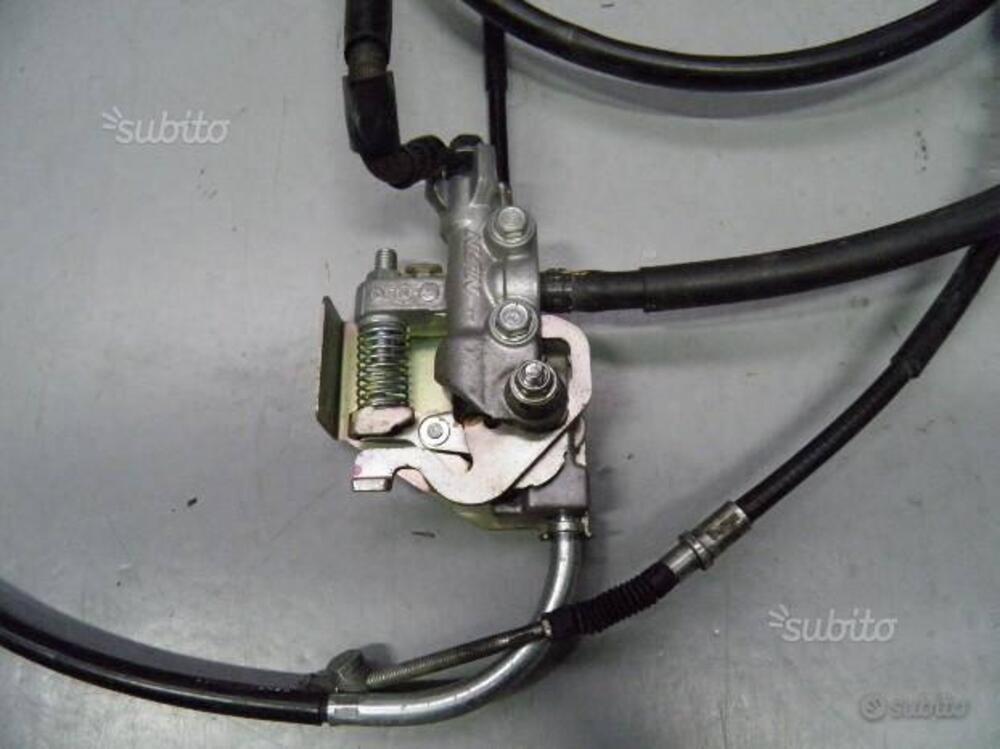 IMPIANTO FRENO COMPLETO USATO HONDA PCX 125 2010 (2)