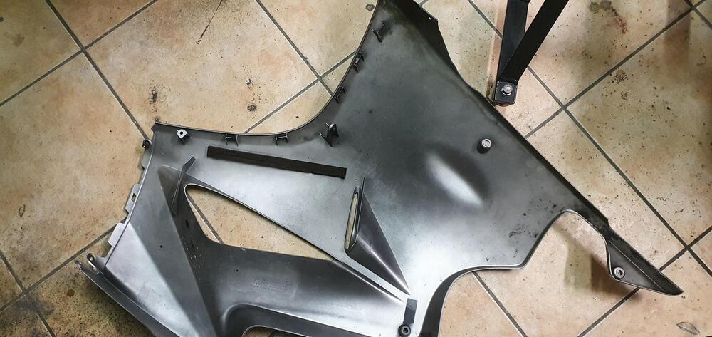 carena fianco SX VFR 800 Vtech Honda (2)