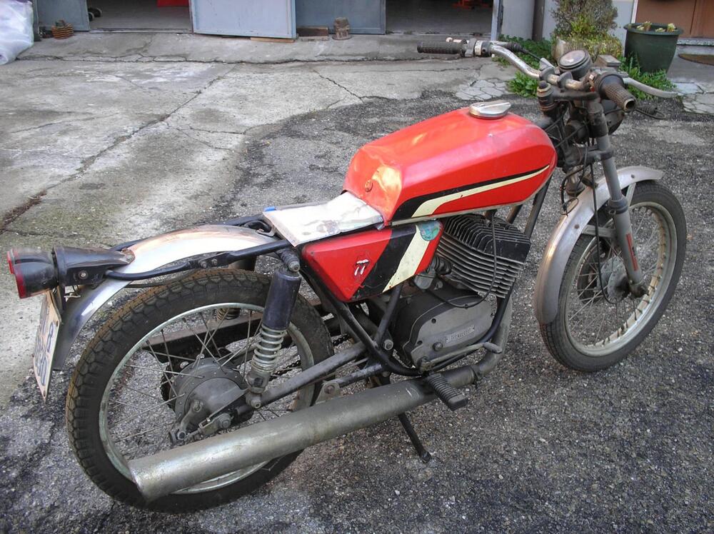 Benelli 125 turismo (2)