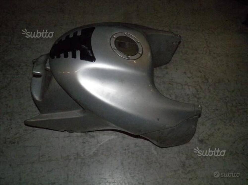 SERBATOIO USATO APRILIA PEGASO 650 COD. AP8148703 (4)