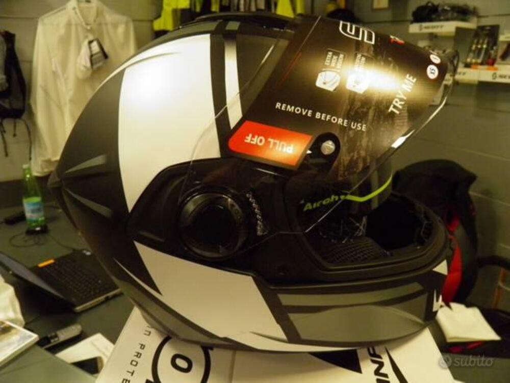 CASCO INTEGRALE AIROH ST 301 . SOLO TAGLIA M NERO (2)
