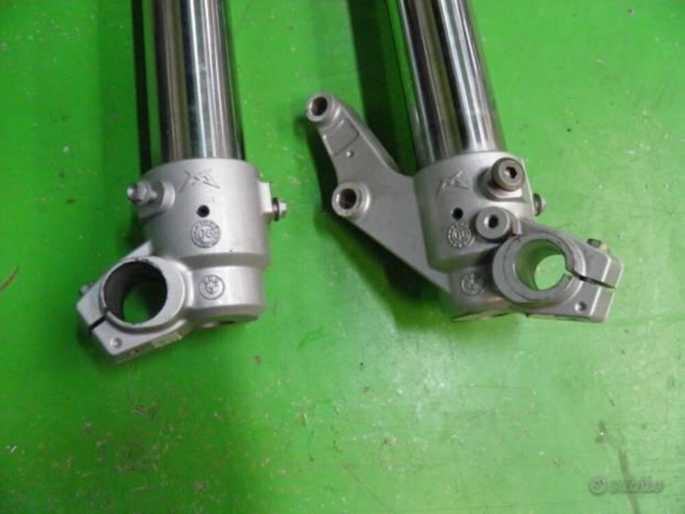 FORCELLA ANTERIORE COMPLETA USATA BMW 650 X (6)