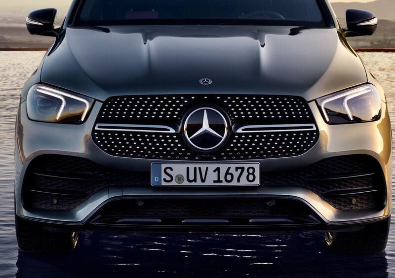Mercedes-Benz GLE Coupé (2020-->>) (33)