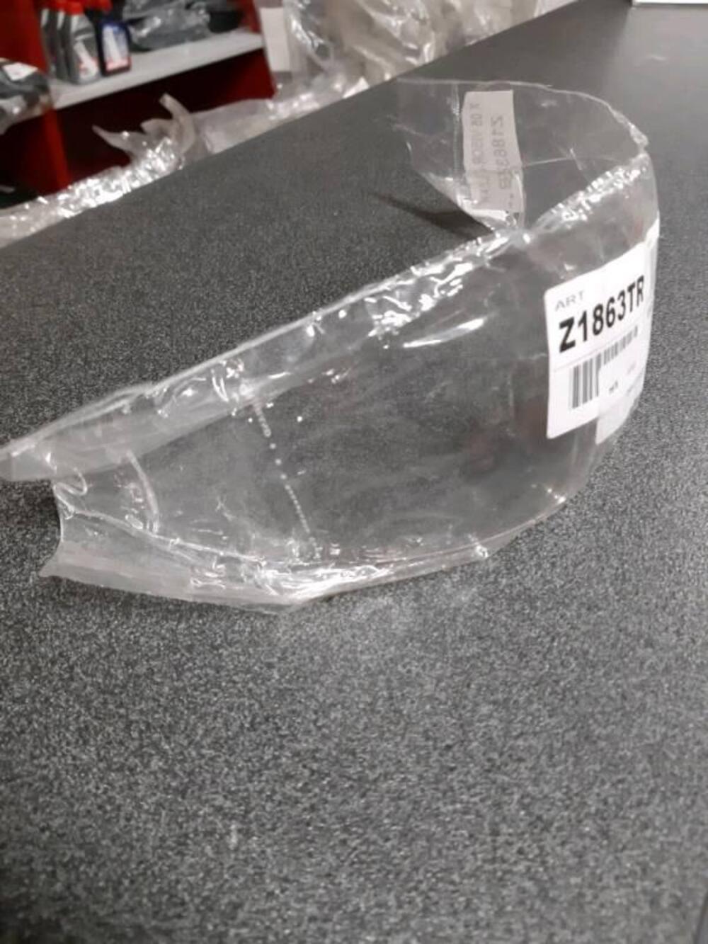 Visiera casco Givi HX0 trasparente (3)