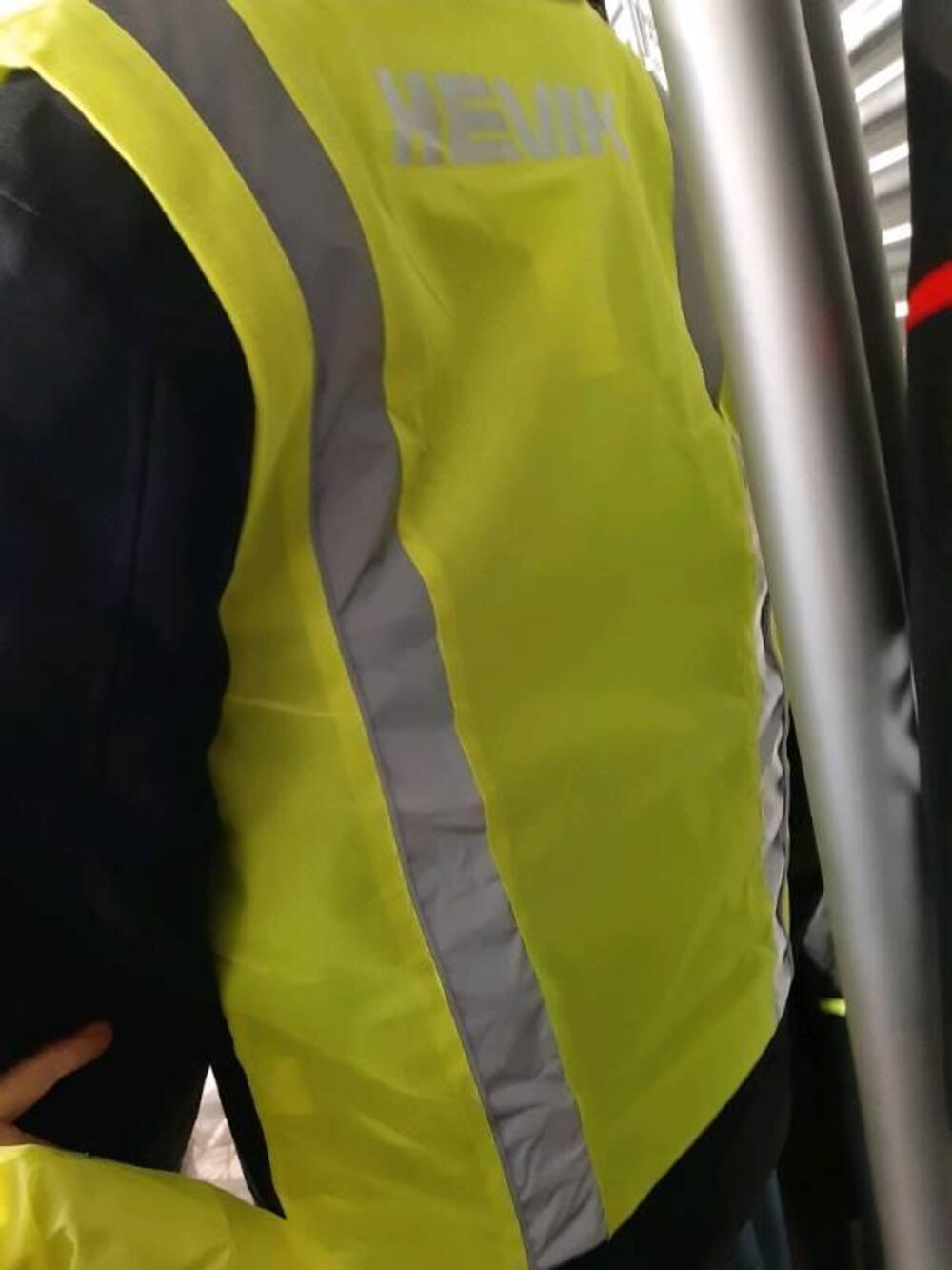 Gilet Fluorescente riflettente Hevik (2)