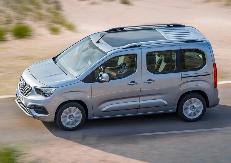 Opel Combo Life (2018-->>) (7)