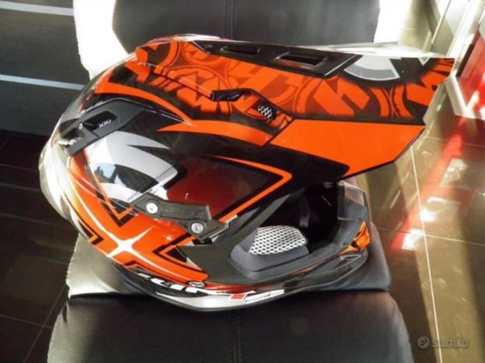 CASCO DA ENDURO JUST 1 CONTATTATECI PER VERIFICARE Just1 (2)
