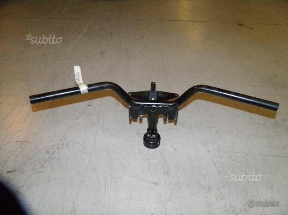 MANUBRIO NUDO USATO PER APRILIA SR 50 FACTORY (2)