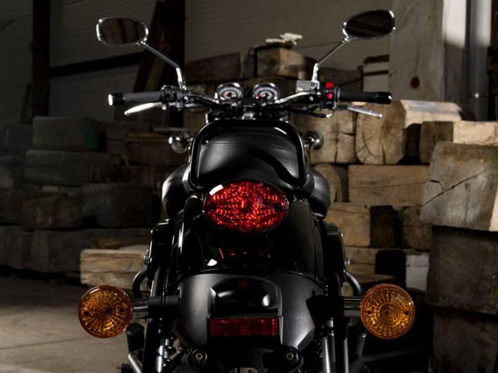 Benelli Imperiale 400 (2021 - 25) (4)