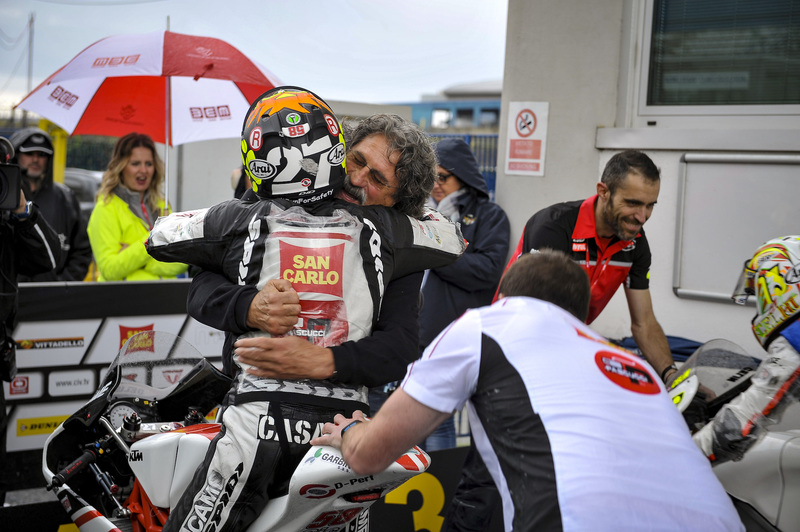 Mattia Casadei con Paolo Simoncelli