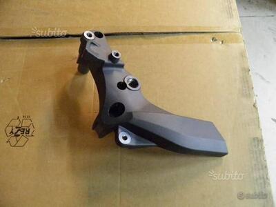 SUPPORTO MOTORE E PEDANA SINISTRO PER BMW 650