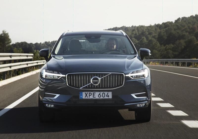Volvo XC60 (2017-->>) (25)