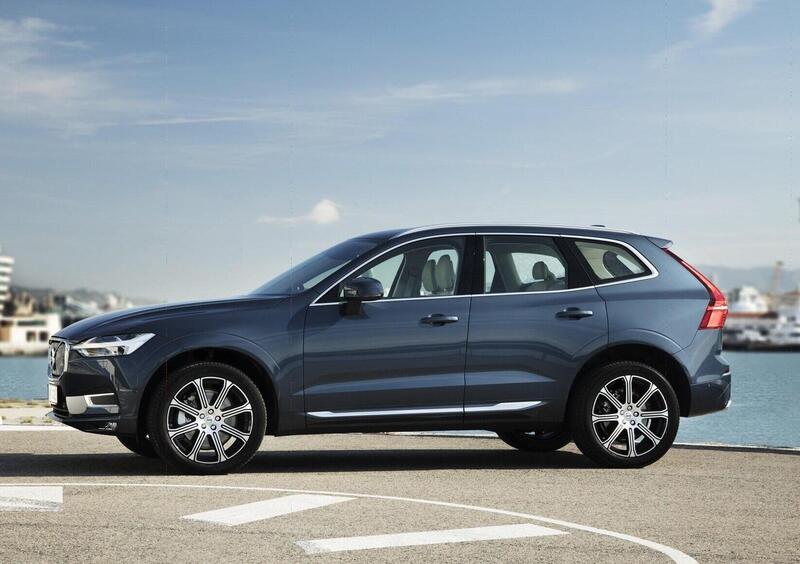 Volvo XC60 (2017-->>) (24)