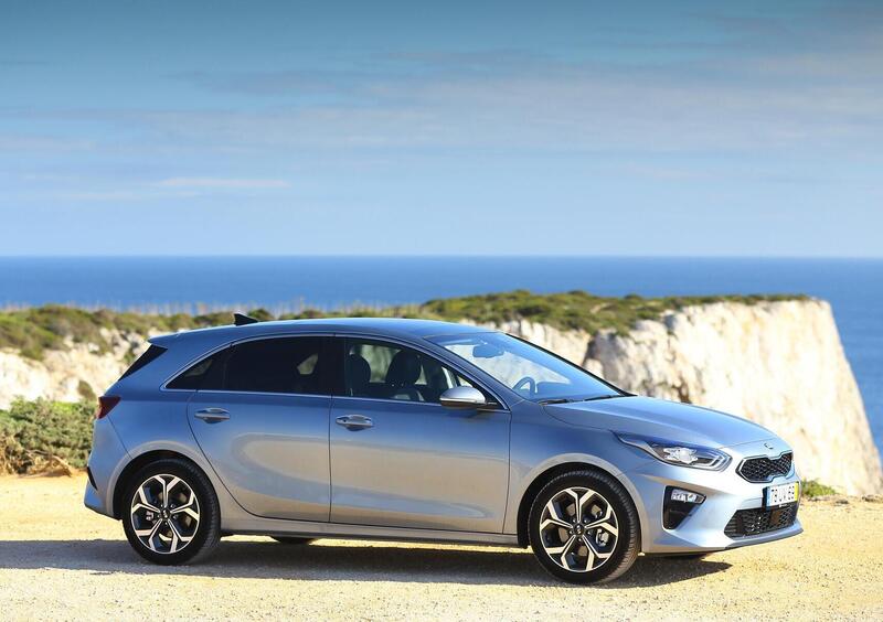 Kia Ceed (2018-->>) (6)