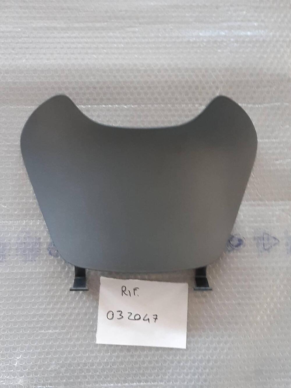 SPORTELLO SCUDO INTERNO PIAGGIO BEVERLY