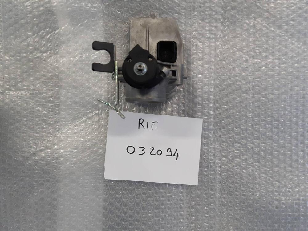 CENTRALINA CON C.FARFALLATO PIAGGIO BEVERLY 400 (2)