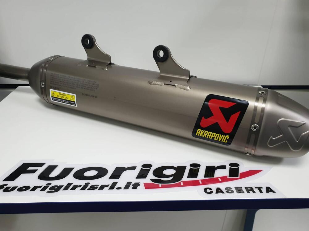 Scarico Husqvarna/ KTM Akrapovic (2)