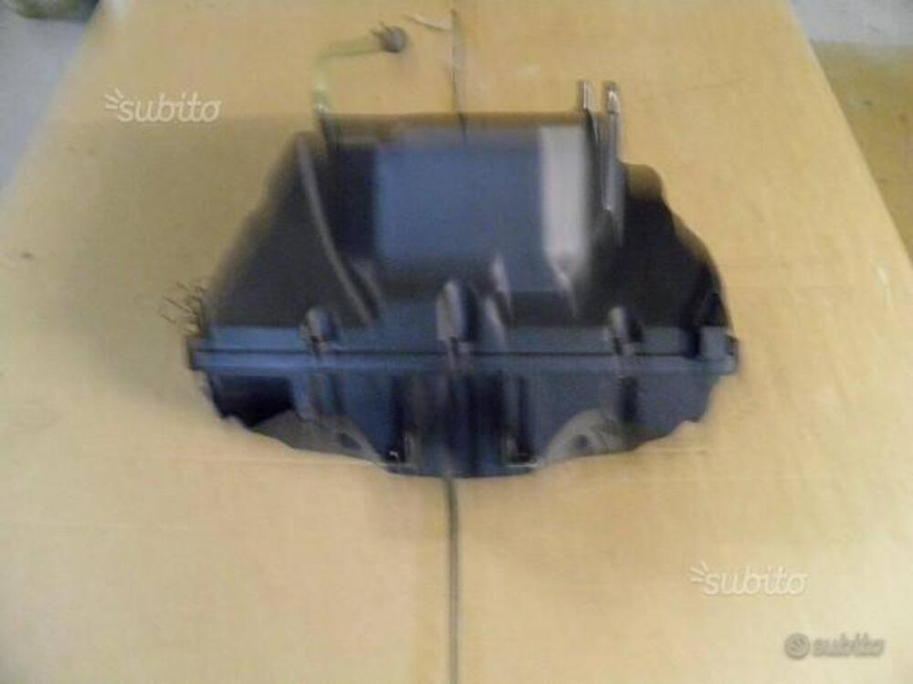 CASSA FILTRO USATA PER BMW 650 COUNTRY. (3)