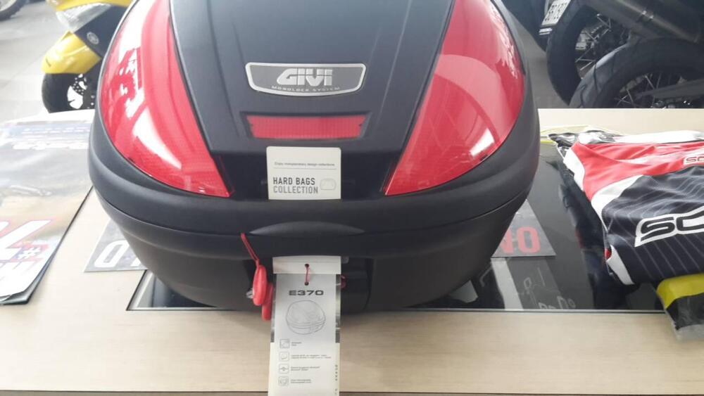 GIVI E370 BAULETTO E370 NERO LT 37