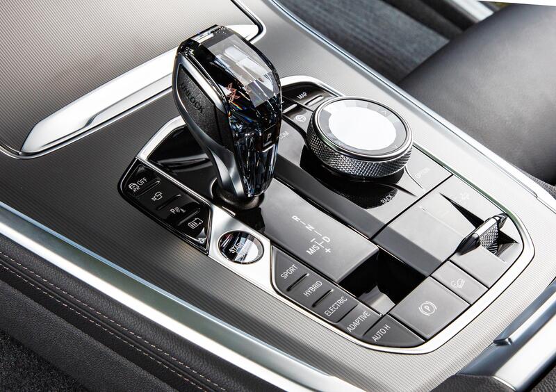BMW X5 (2018-->>) (38)