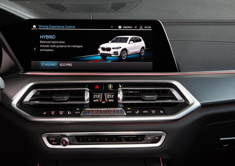 BMW X5 (2018-->>) (39)