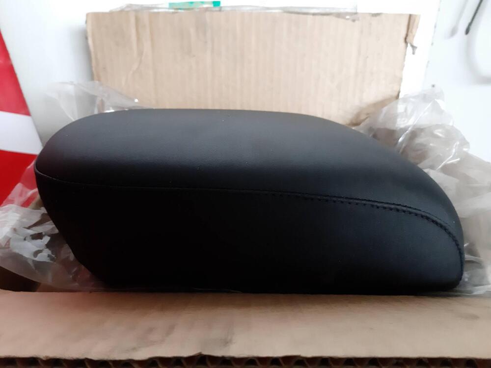 Sellino passeggero Scarabeo con pedane Aprilia (2)