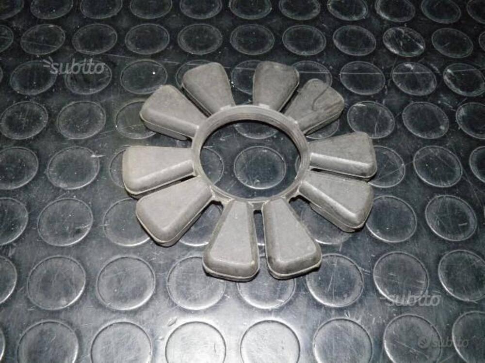 PARASTRAPPI NUOVO APRILIA CODICE AP8125352