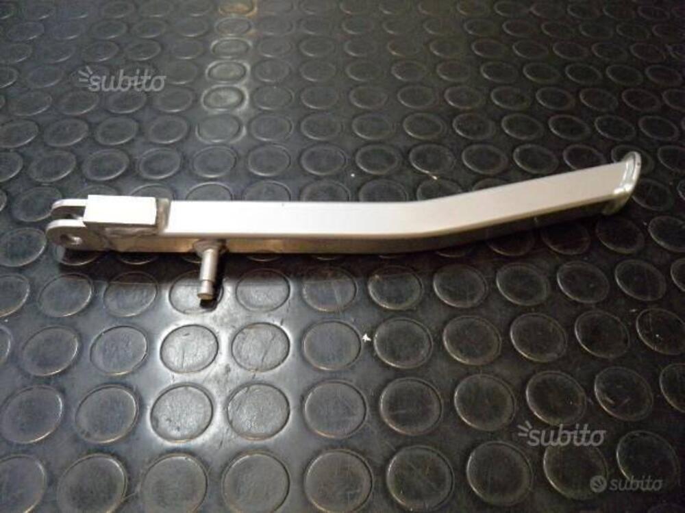 CAVALLETTO LATERALE APRILIA CODICE AP 8239131 (2)