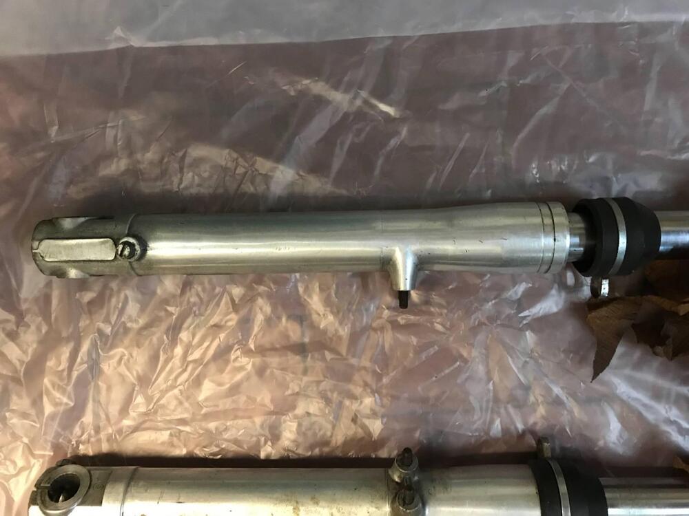 Forcella Marzocchi - Ducati - steli 32 mm VV (11)