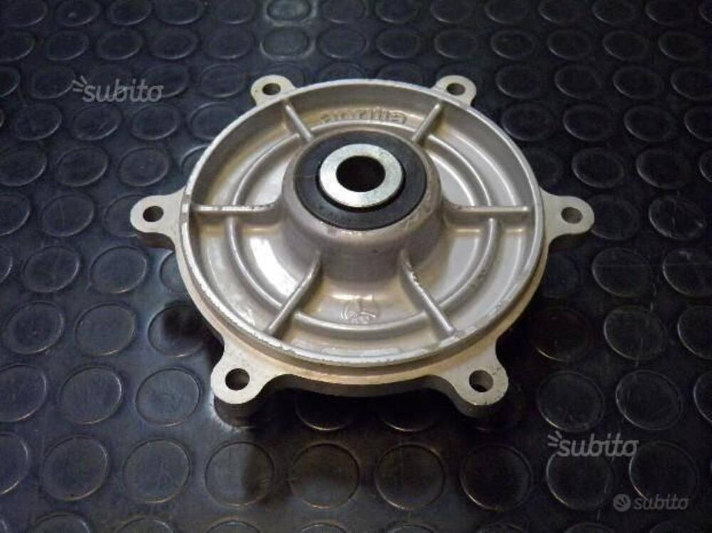 MOZZO APRILIA PEGASO 600 '90/91 CODICE AP8125422 (2)