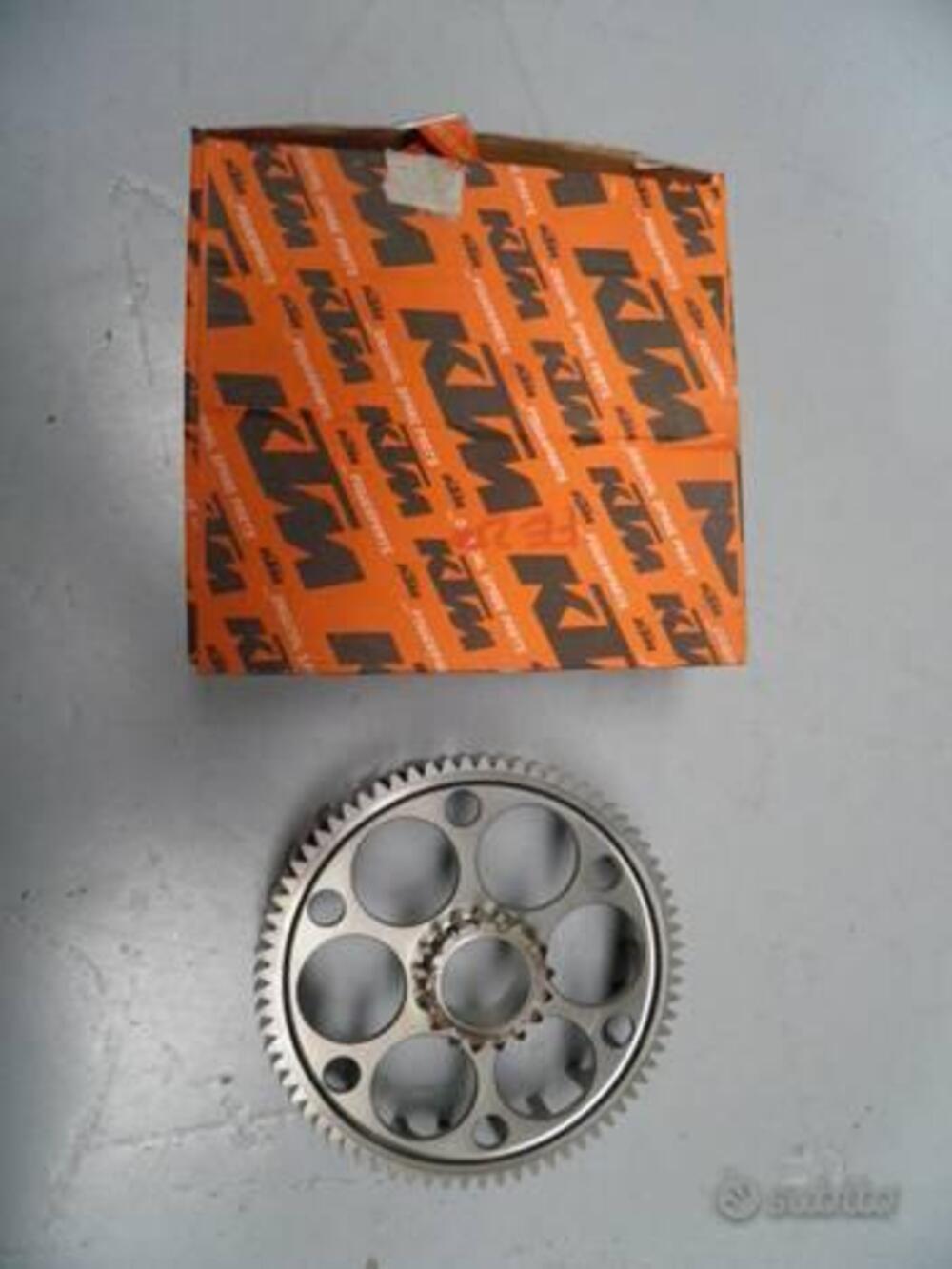 CAMPANA FRIZIONE HUSQVARNA FE 250 77232001073