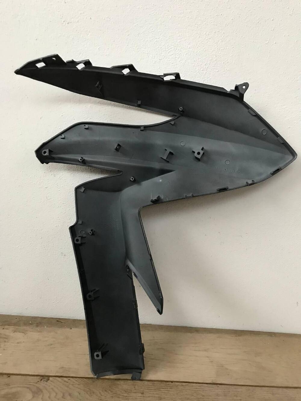 Carena ant dx Kymco DT 350 S.L (4)