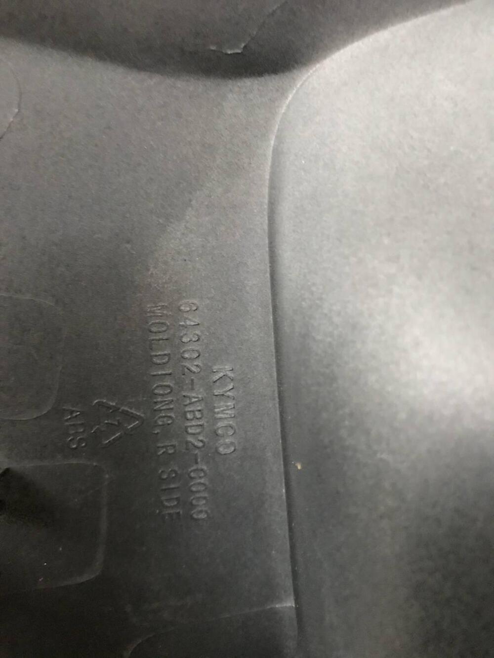 Carena ant dx Kymco DT 350 S.L (5)