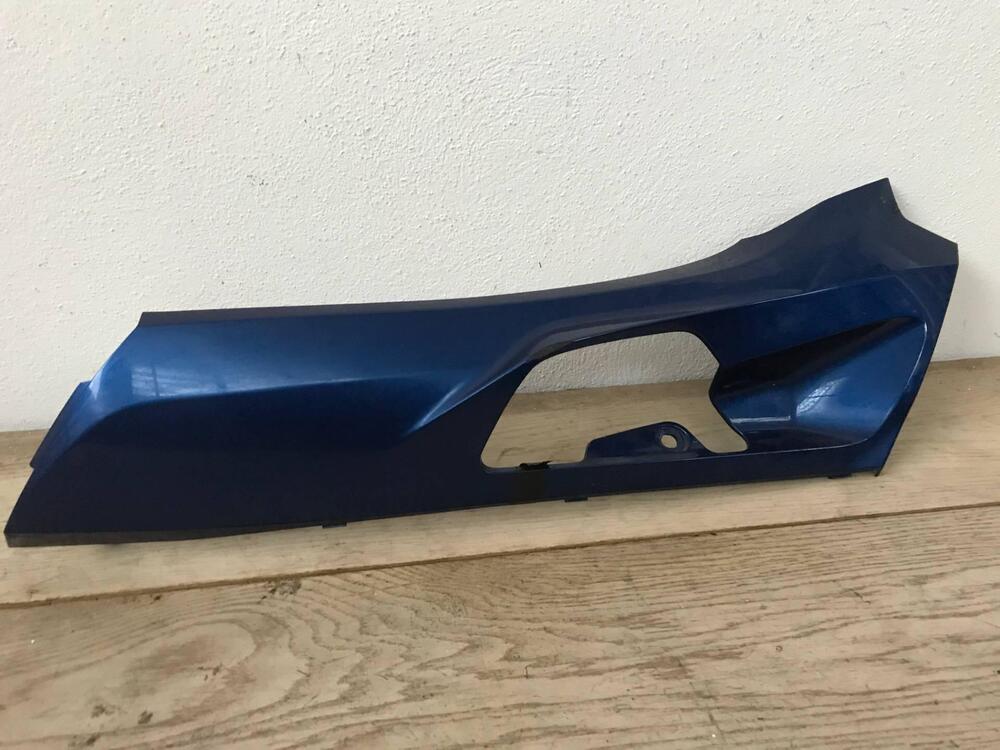 Carena inf - gonna - Honda SH 300 S.L