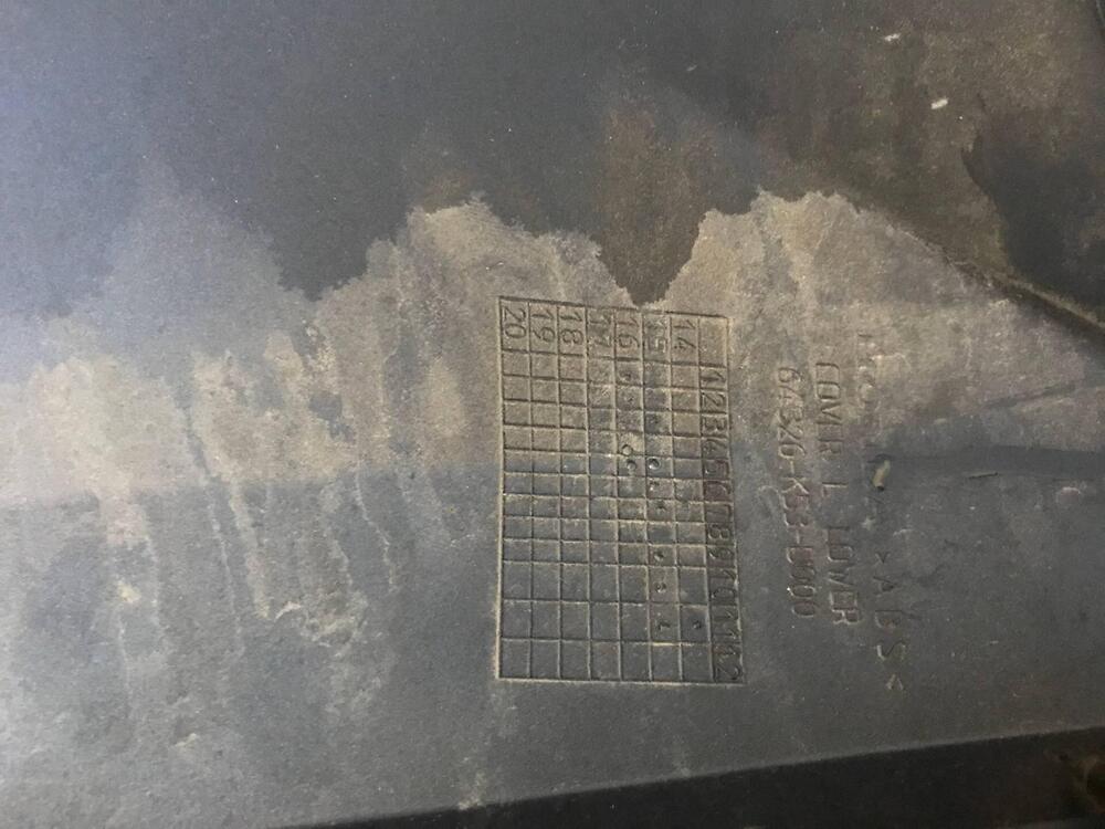 Carena inf - gonna - Honda SH 300 S.L (3)