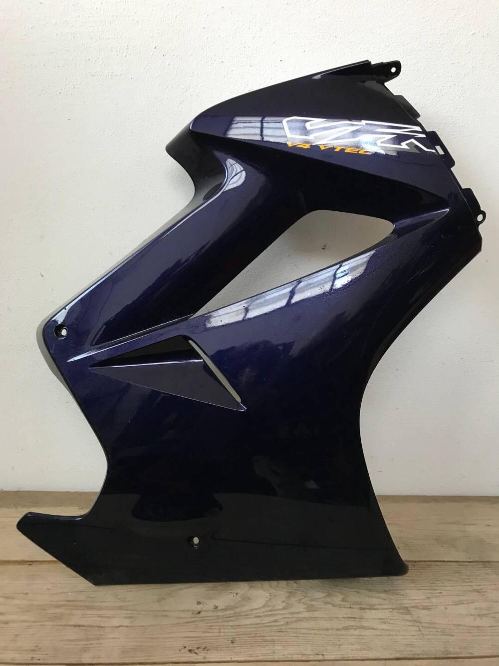 Carena lat dx I Honda VFR 800 vtech S.L (5)