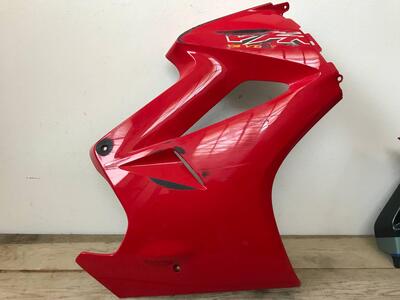 Carena lat dx rossa Honda VFR 800 vtech SL