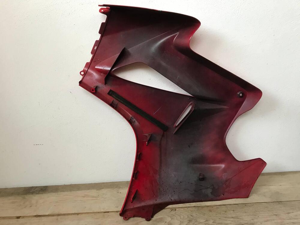 Carena lat dx rossa Honda VFR 800 vtech SL (4)