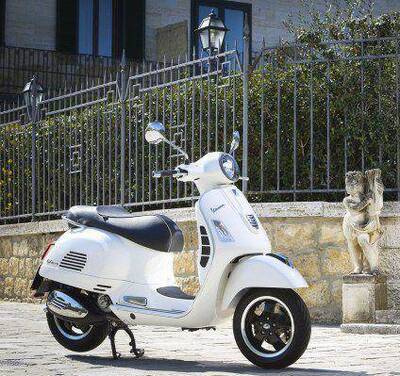 Vespa GTS 300 Super (2008 - 16) nuova